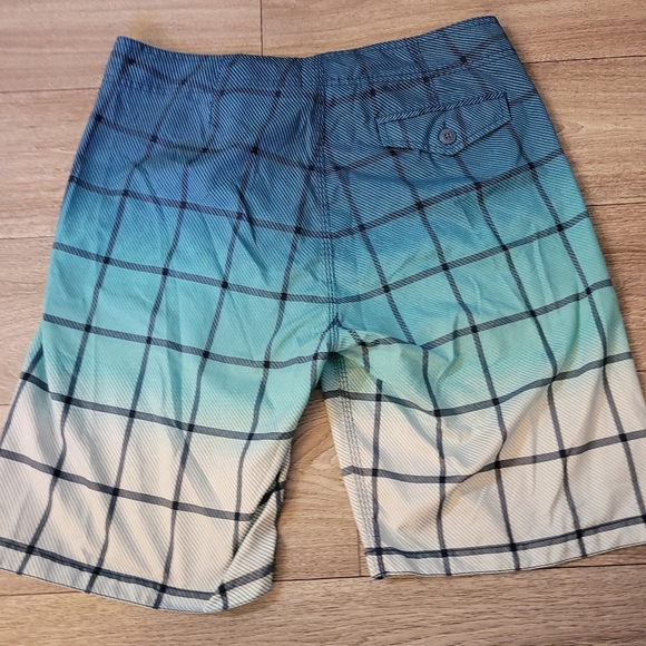 2 Pair Swimtrunks - Picture 5 of 15